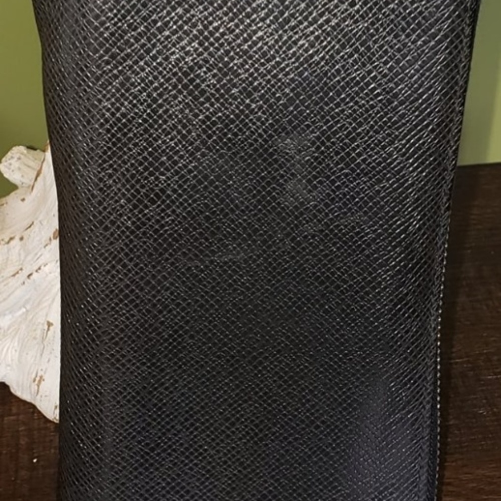 LV Taiga Black Leather Vertical Zippy Wallet